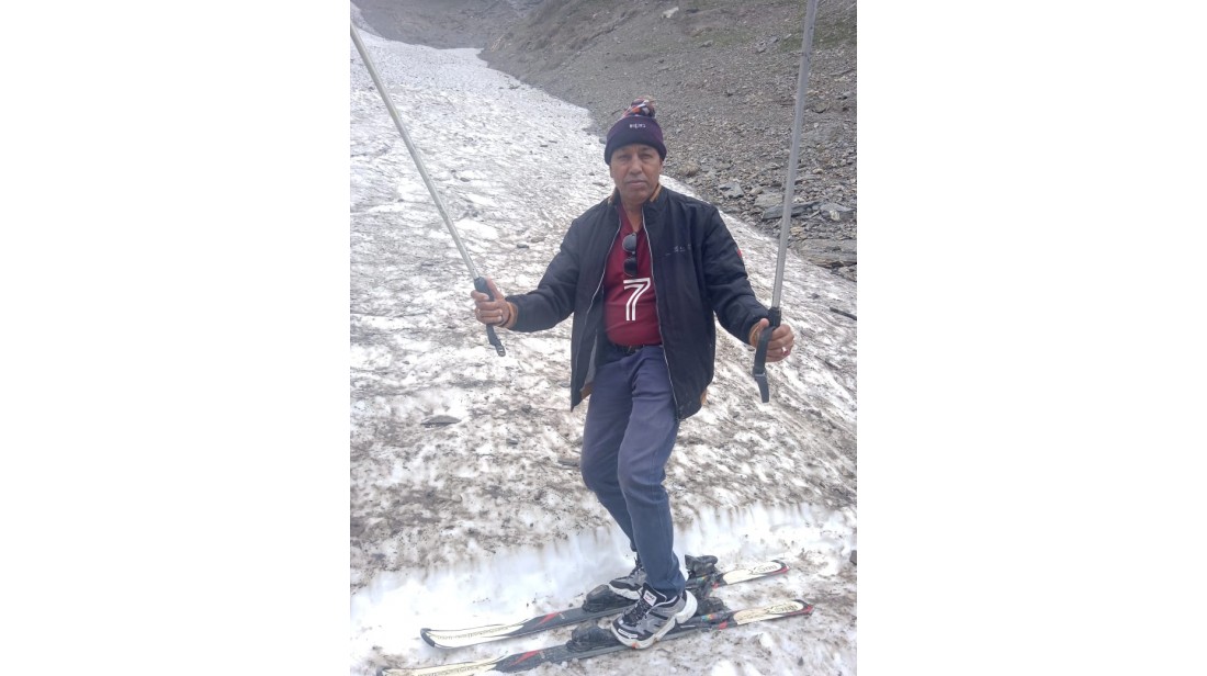 Skating in Kashmir 